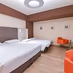 Bhotel Отель 4*