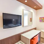 Bhotel Отель 4*