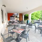 Bhotel Отель Лагонегро