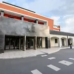 Bhotel