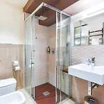 Отель Bhotel 4*