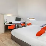 Отель Bhotel