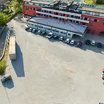 Hotel Bhotel