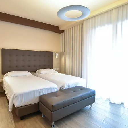 Otel Bhotel Lagonegro