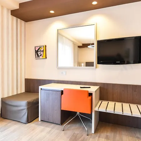 Hotel Bhotel 4*