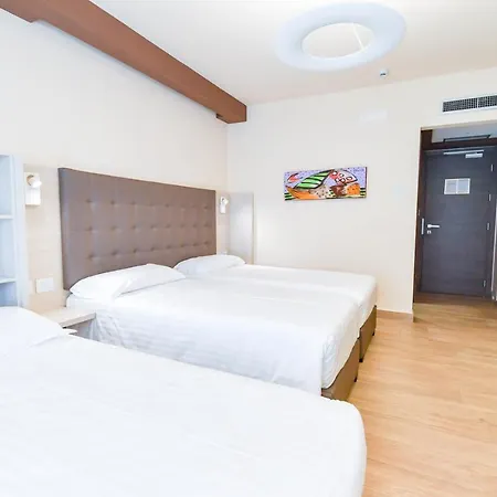 Bhotel