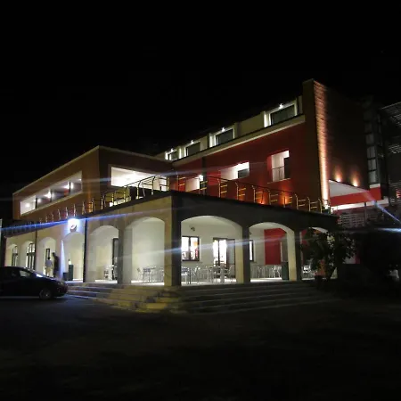 Bhotel Lagonegro