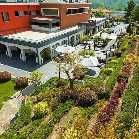 Hotel Bhotel