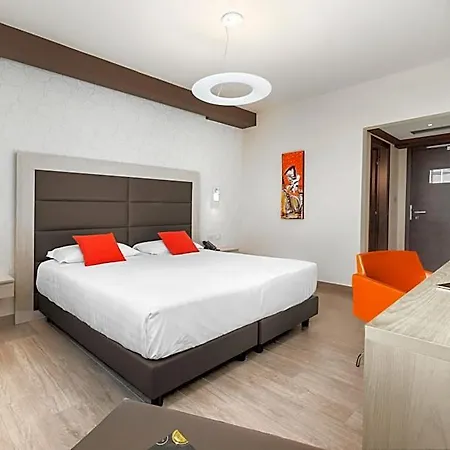 Bhotel