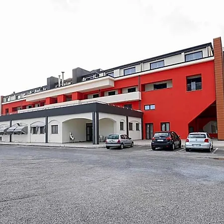 Bhotel فندق لاغونيغرو